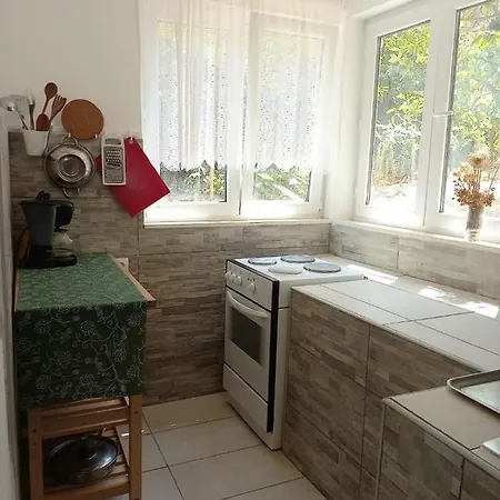 Beach House Vrnik *