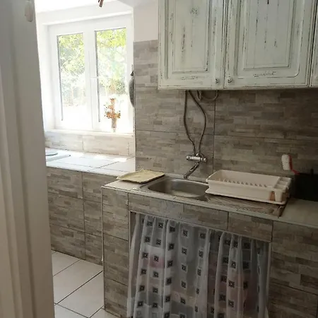 Holiday home Beach House Vrnik