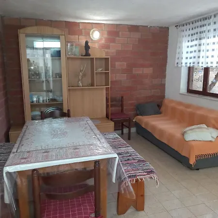Beach House Vrnik
